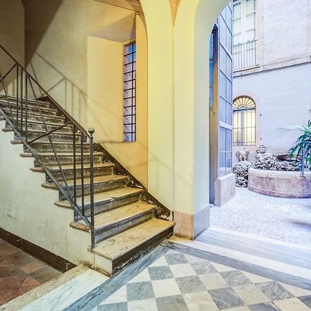 Spanish Steps Luxury Apartment โรม ภายนอก รูปภาพ