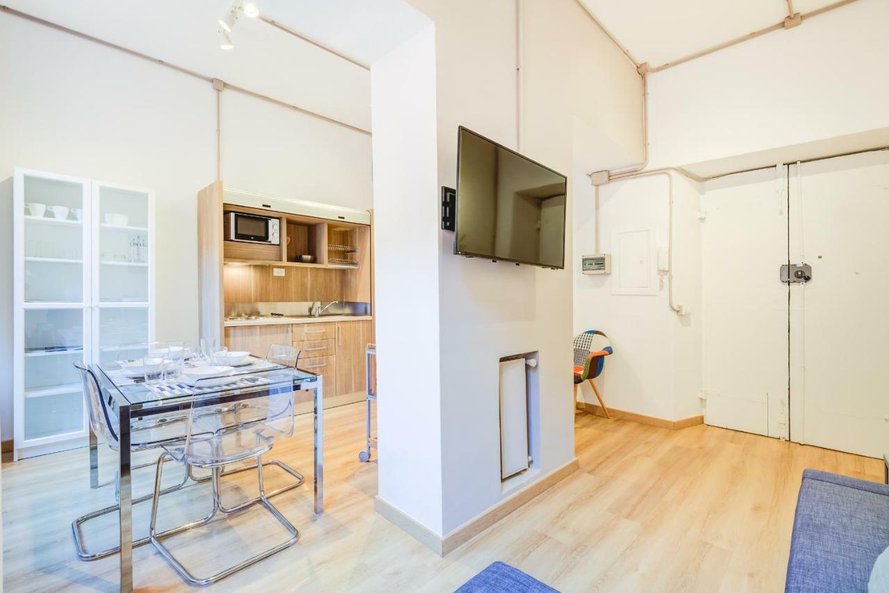 Spanish Steps Luxury Apartment โรม ภายนอก รูปภาพ