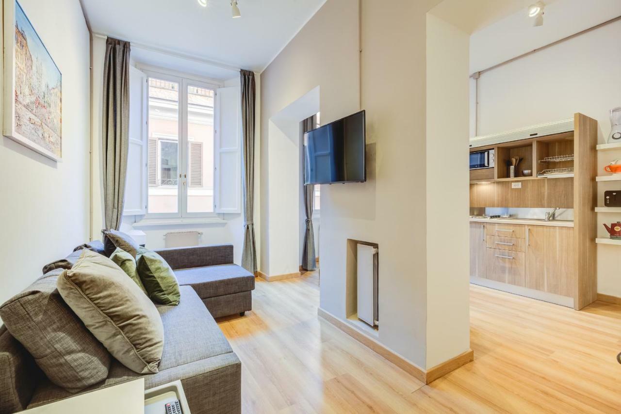 Spanish Steps Luxury Apartment โรม ภายนอก รูปภาพ