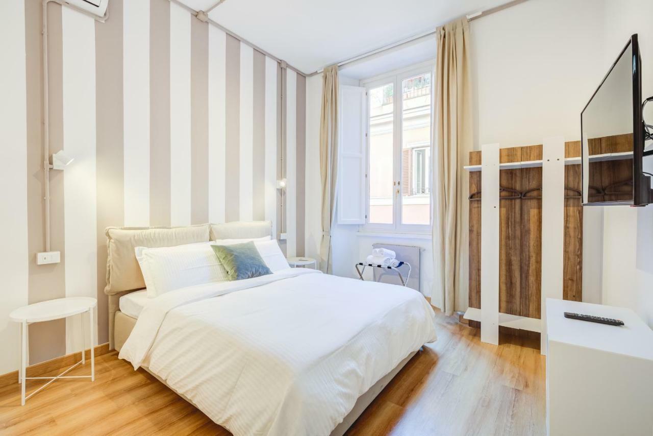 Spanish Steps Luxury Apartment โรม ภายนอก รูปภาพ